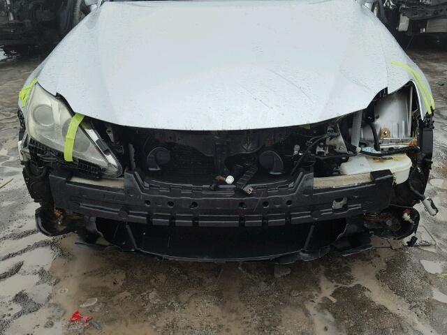 JTHCK262072017292 - 2007 LEXUS IS 250 SILVER photo 9