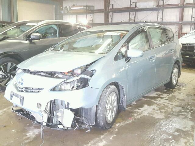 JTDZN3EU9EJ013904 - 2014 TOYOTA PRIUS V GREEN photo 2