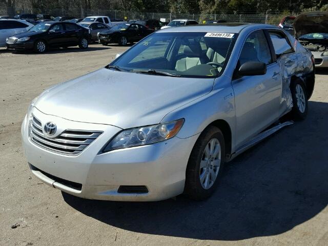 JTNBB46K073026752 - 2007 TOYOTA CAMRY NEW SILVER photo 2