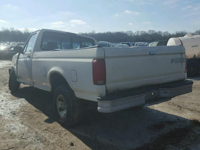 1FTEF15Y8RNA86926 - 1994 FORD F150 WHITE photo 3