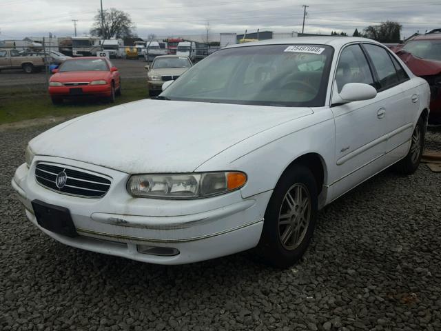 2G4WB52KXY1346097 - 2000 BUICK REGAL LS თეთრი ფოტო 2
