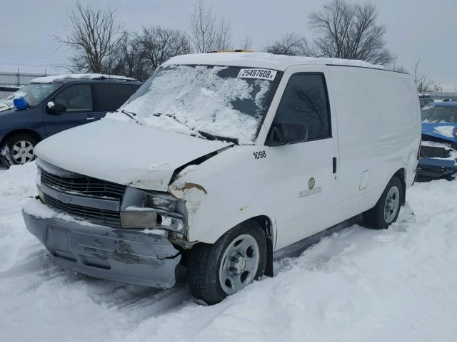 1GCDM19X85B131412 - 2005 CHEVROLET ASTRO WHITE photo 2