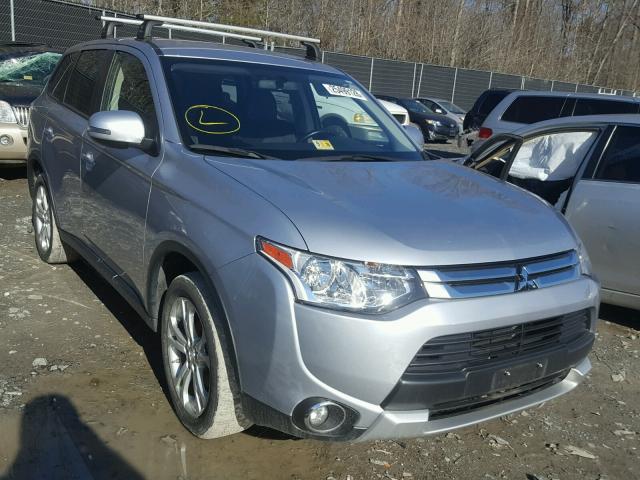 JA4AZ3A34FZ005401 - 2015 MITSUBISHI OUTLANDER WHITE photo 1