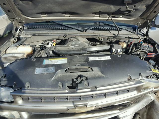 1GNEK13T41R193107 - 2001 CHEVROLET TAHOE K150 GRAY photo 7