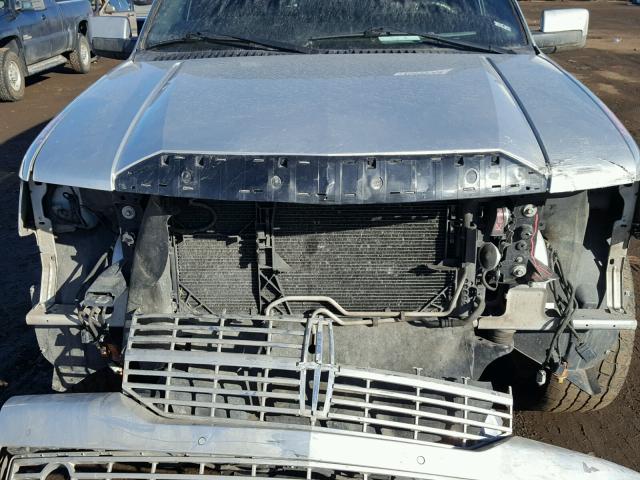 5LMJJ2J53AEJ01103 - 2010 LINCOLN NAVIGATOR 银色 照片 7