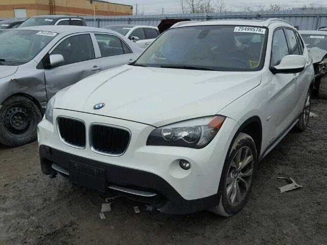 WBAVL1C57CVM57256 - 2012 BMW X1 XDRIVE2 WHITE photo 2