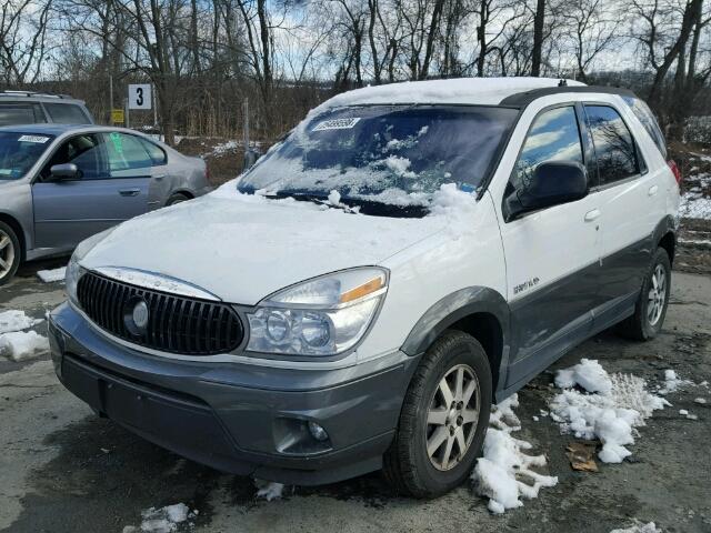 3G5DA03EX2S506296 - 2002 BUICK RENDEZVOUS WHITE photo 2