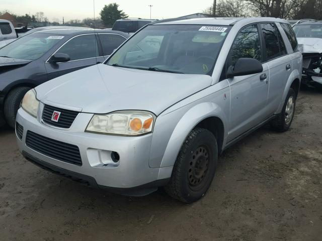 5GZCZ33DX6S808211 - 2006 SATURN VUE SILVER photo 2