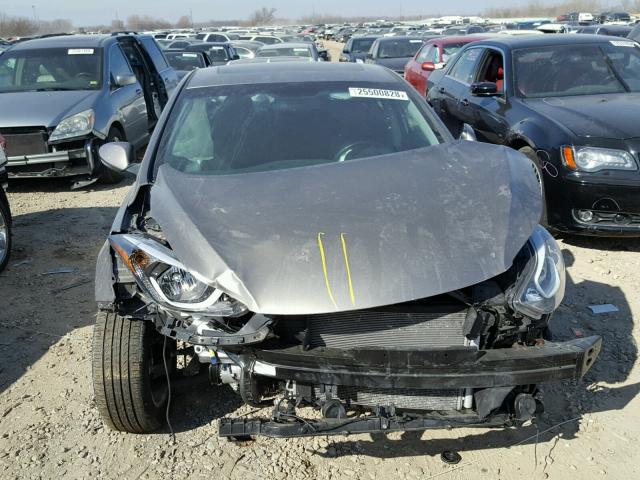 5NPDH4AE7GH776960 - 2016 HYUNDAI ELANTRA SE BROWN photo 7