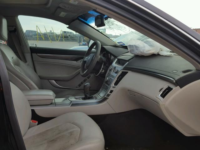 1G6D05EV0A0134983 - 2010 CADILLAC CTS PERFOR أسود صورة 5