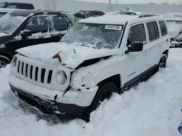 1C4NJPFB0CD690351 - 2012 JEEP PATRIOT LA WHITE photo 2