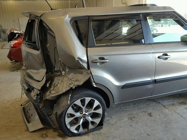 KNDJT2A68D7620313 - 2013 KIA SOUL + CHARCOAL photo 9