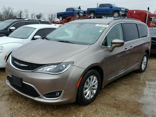 2C4RC1BG8HR535433 - 2017 CHRYSLER PACIFICA T TAN photo 2