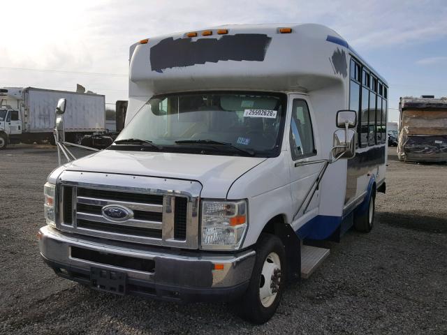 1FDFE4FP9ADA39666 - 2010 FORD ECONOLINE WHITE photo 2