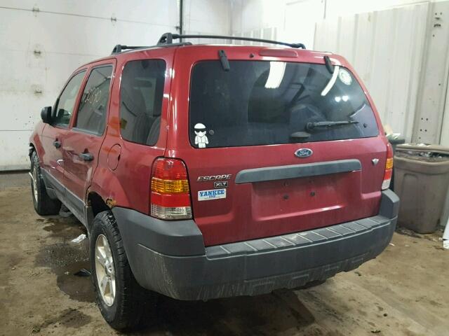 1FMYU93136KA22423 - 2006 FORD ESCAPE XLT RED photo 3