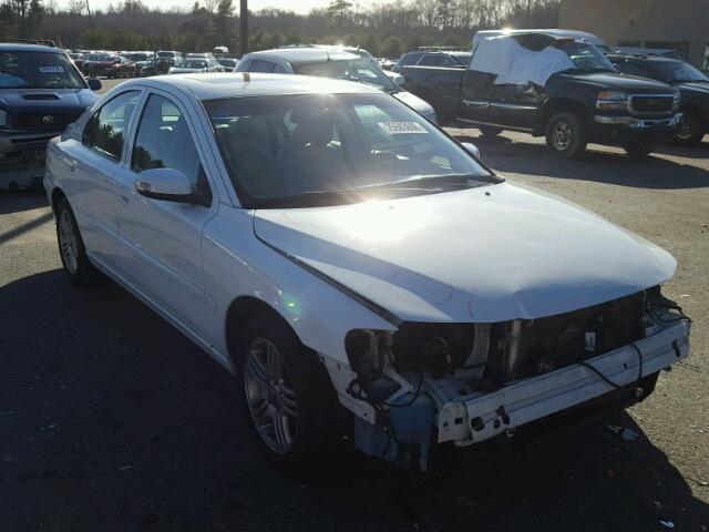 YV1RS592392731231 - 2009 VOLVO S60 2.5T WHITE photo 1