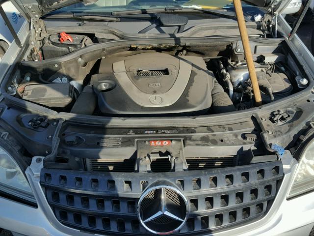 4JGBB86E06A016542 - 2006 MERCEDES-BENZ ML 350 SILVER photo 7