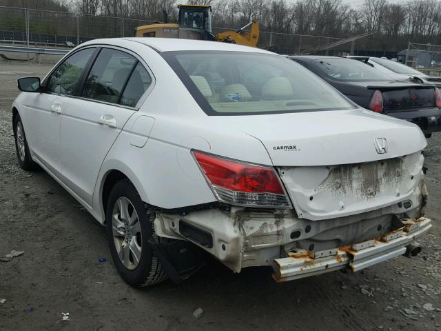 1HGCP26438A024914 - 2008 HONDA ACCORD LXP WHITE photo 3