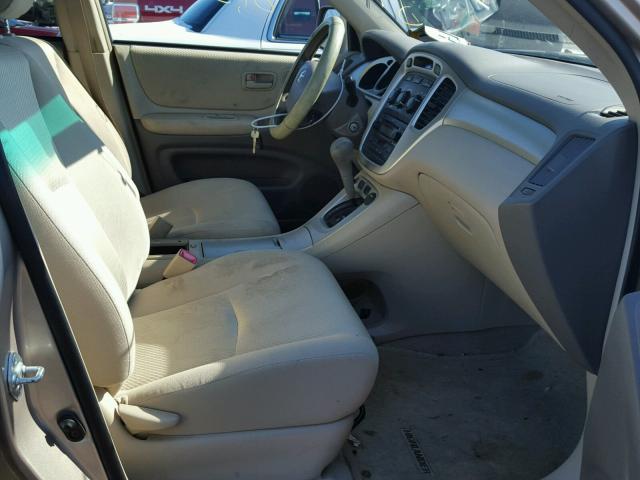 JTEGD21A950111168 - 2005 TOYOTA HIGHLANDER TAN photo 5