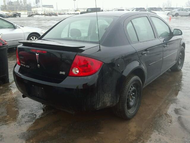 1G2AS55H097296513 - 2009 PONTIAC G5 SE BLACK photo 4