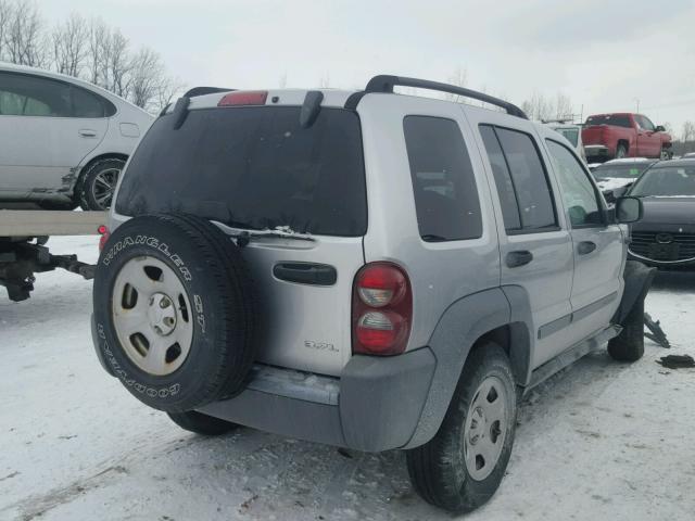 1J4GL48K75W716038 - 2005 JEEP LIBERTY SP SILVER photo 4