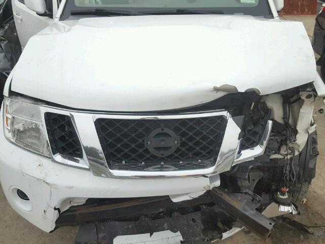 5N1AR18B99C602084 - 2009 NISSAN PATHFINDER WHITE photo 7