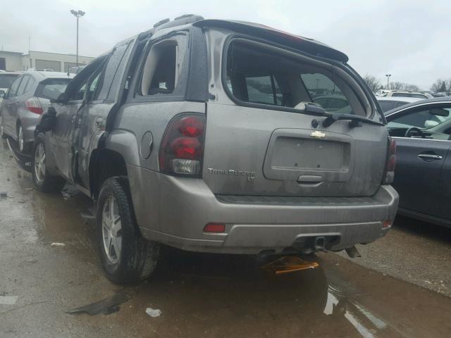 1GNDT13S872211433 - 2007 CHEVROLET TRAILBLAZE GRAY photo 3