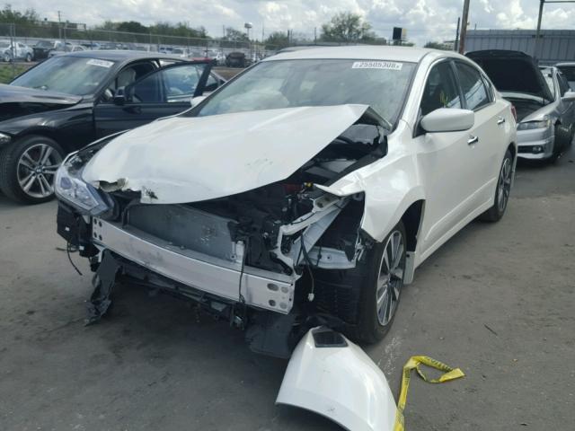 1N4AL3AP2HC271697 - 2017 NISSAN ALTIMA 2.5 WHITE photo 2