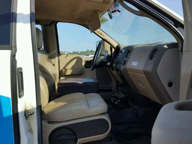 1FTRF12208KD93282 - 2008 FORD F150 WHITE photo 5