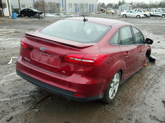 1FADP3F27FL381270 - 2015 FORD FOCUS SE RED photo 4