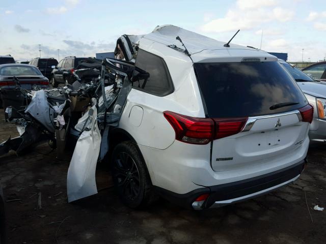 JA4AZ3A3XGZ037609 - 2016 MITSUBISHI OUTLANDER WHITE photo 3