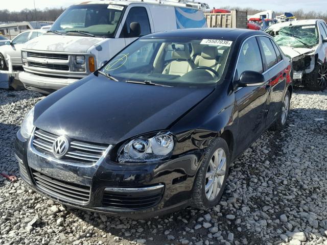 3VWRZ7AJ1AM033680 - 2010 VOLKSWAGEN JETTA SE BLACK photo 2