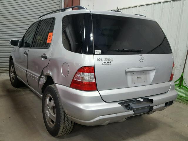 4JGAB57E34A498610 - 2004 MERCEDES-BENZ ML 350 SILVER photo 3