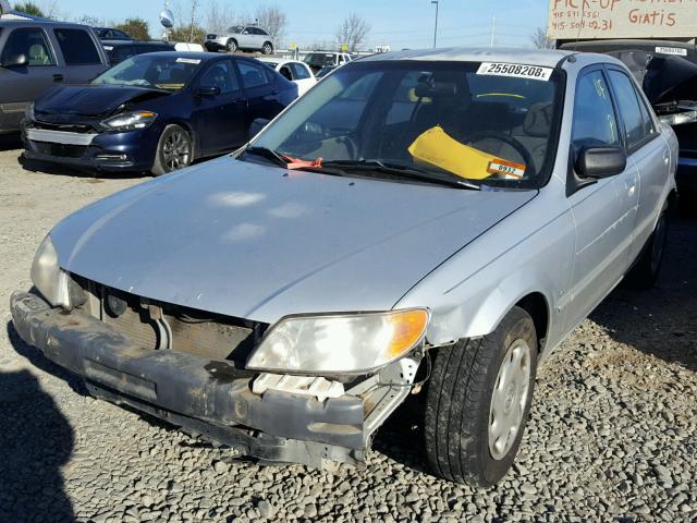 JM1BJ222010454637 - 2001 MAZDA PROTEGE DX SILVER photo 2