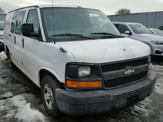 1GCFG15X961225604 - 2006 CHEVROLET EXPRESS G1 WHITE photo 1