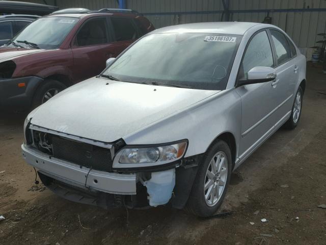 YV1MS390682403295 - 2008 VOLVO S40 2.4I SILVER photo 2