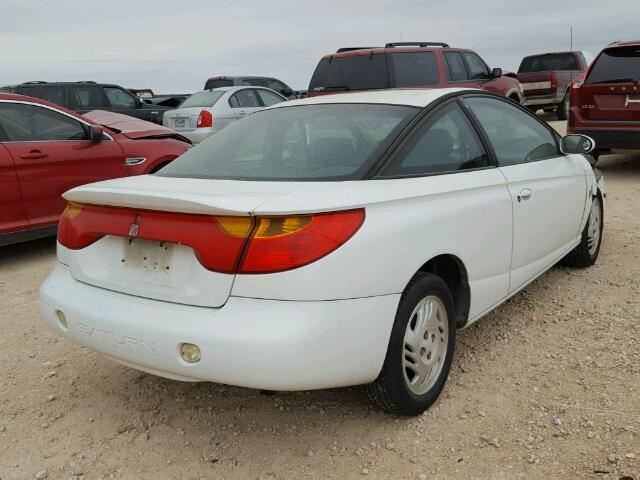 1G8ZY127X1Z113641 - 2001 SATURN SC2 WHITE photo 4