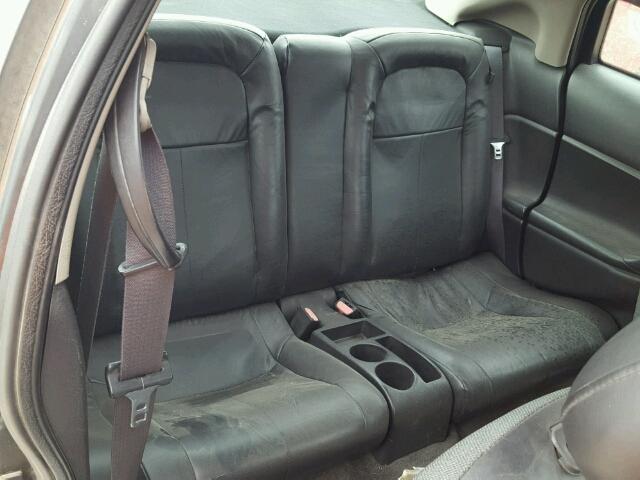 1G8ZY127X1Z113641 - 2001 SATURN SC2 WHITE photo 6