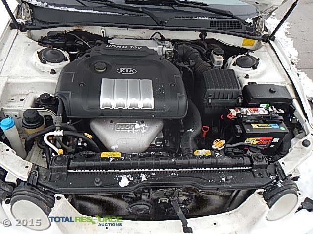 KNAGD126965451365 - 2006 KIA OPTIMA LX/ WHITE photo 7