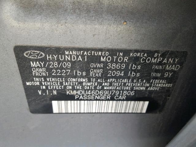 KMHDU46D69U791806 - 2009 HYUNDAI ELANTRA GL GRAY photo 10