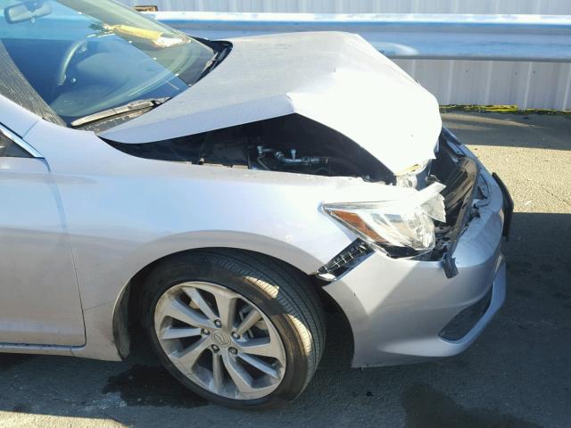 19UDE2F3XGA014493 - 2016 ACURA ILX BASE GRAY photo 9