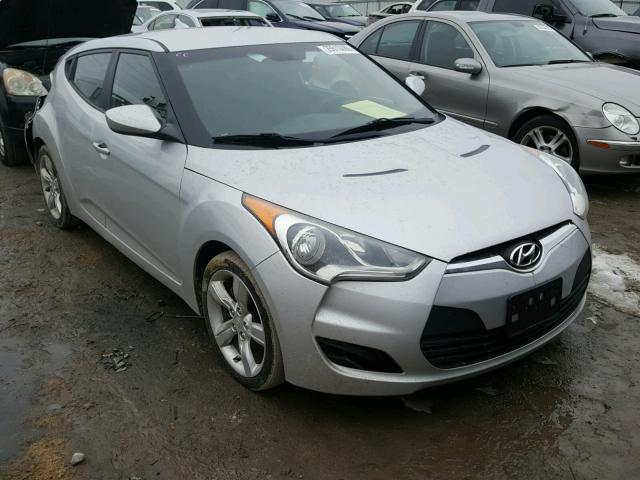 KMHTC6AD8CU028730 - 2012 HYUNDAI VELOSTER B SILVER photo 1