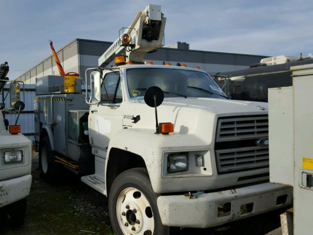 1FDMF60H6JVA26708 - 1988 FORD F600 WHITE photo 1