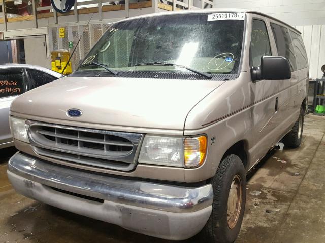 1FMRE11L62HB20912 - 2002 FORD ECONOLINE TAN photo 2