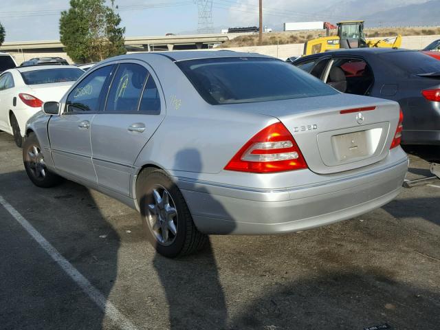 WDBRF64J52F290620 - 2002 MERCEDES-BENZ C 320 SILVER photo 3