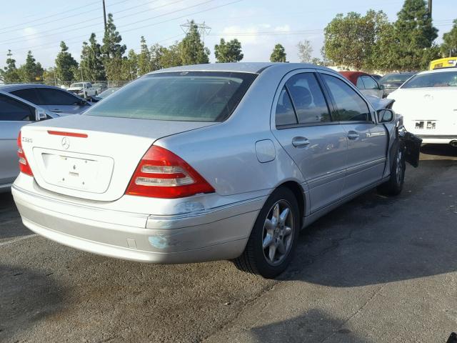 WDBRF64J52F290620 - 2002 MERCEDES-BENZ C 320 SILVER photo 4