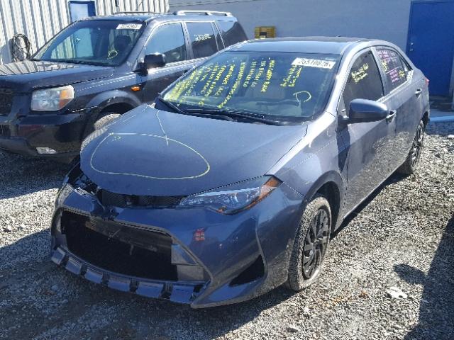 5YFBURHE0HP689735 - 2017 TOYOTA COROLLA L GRAY photo 2