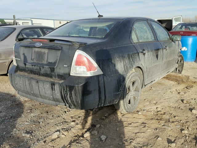 3FAHP07Z37R159159 - 2007 FORD FUSION SE BLACK photo 4