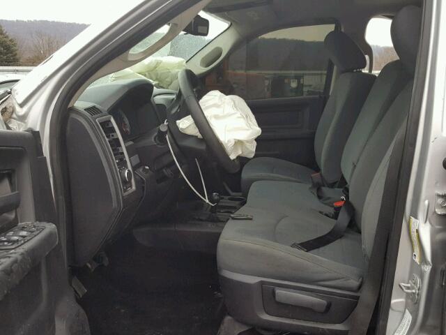 3C6UR5HL1EG244673 - 2014 RAM 2500 ST SILVER photo 5