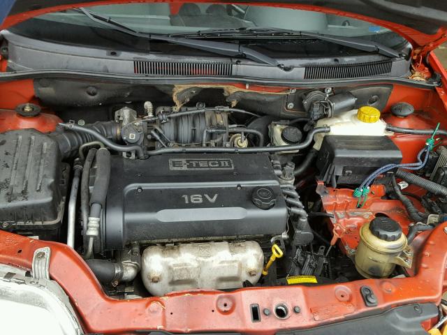 KL1TG52635B365993 - 2005 CHEVROLET AVEO LT RED photo 7